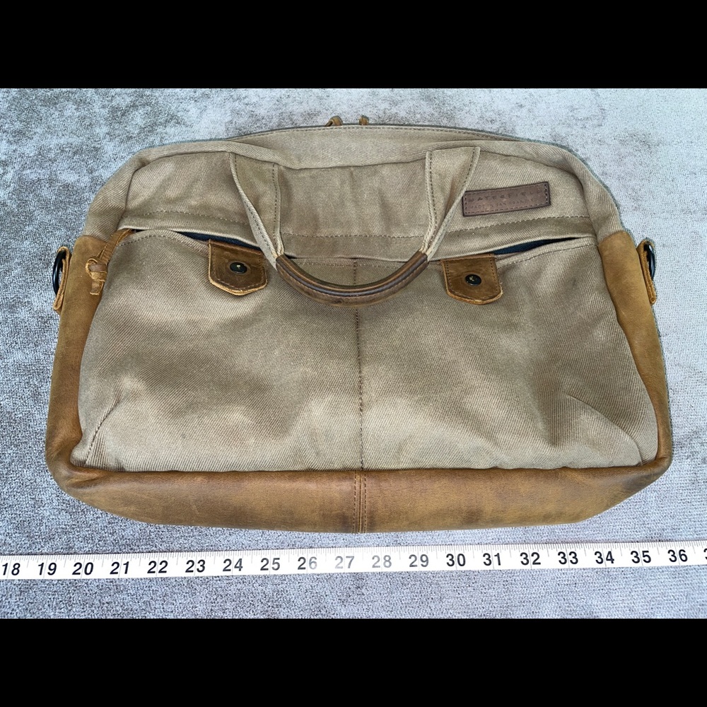 Waterfield Designs Bolt Briefcase